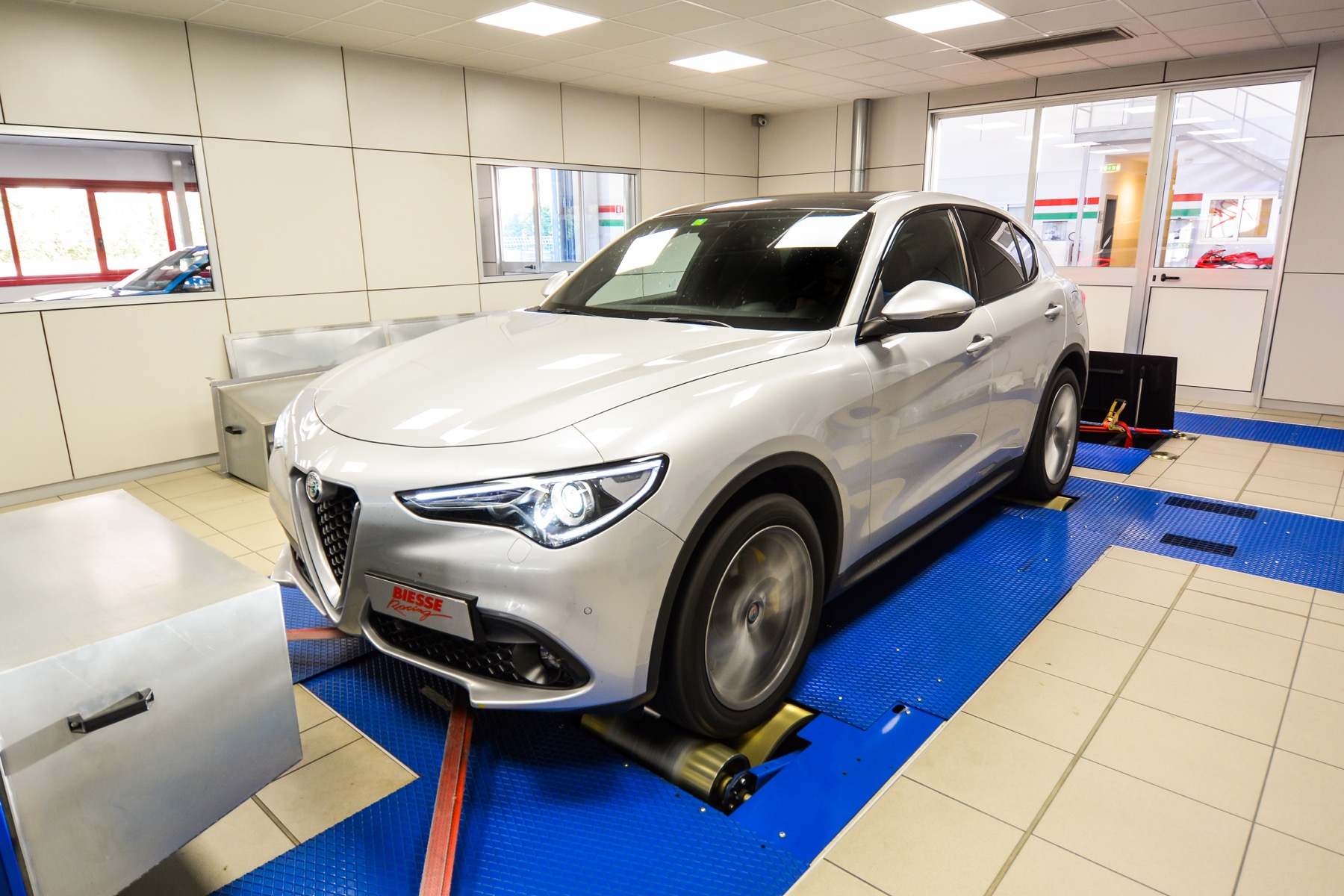 Stelvio  2.2 210cv Q4