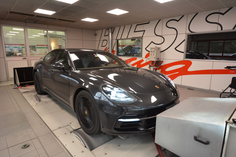 Panamera 970 4.8 V8 400cv