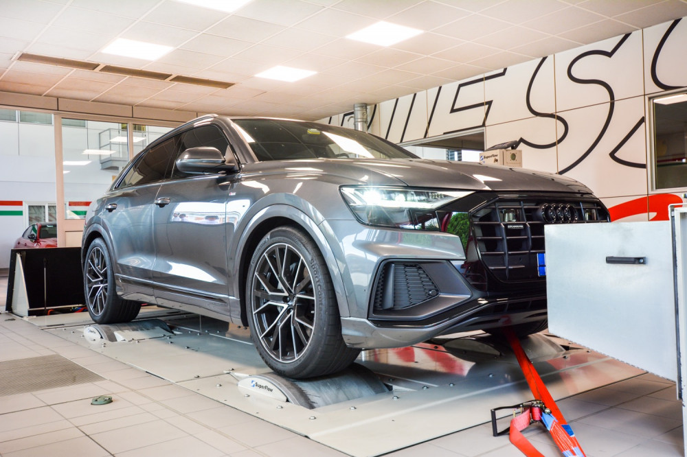 SQ8  4.0 TDI 435cv